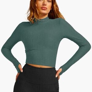NEW Beyond Yoga Featherweight Moving On Cropped Pullover in Storm Heather Blue